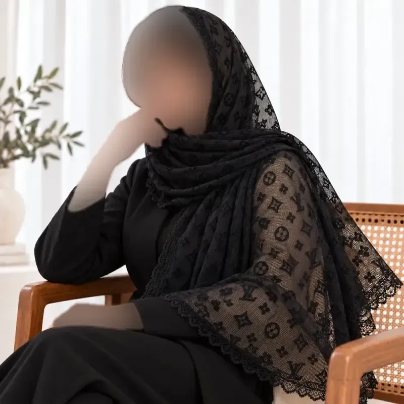 شال توری مشکی دوردانتل مدل لویی ویتون نخی قواره 180 در 64 سانت - تصویر 4