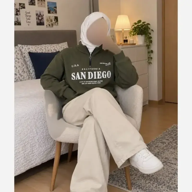 دورس نیم زیپ اسپرت زنانه پسرانه SANDIEGO جنس دورس سه نخ گرم بالا درجه یک رنگ مشکی و سبز زیتونی فری سایز - تصویر 4