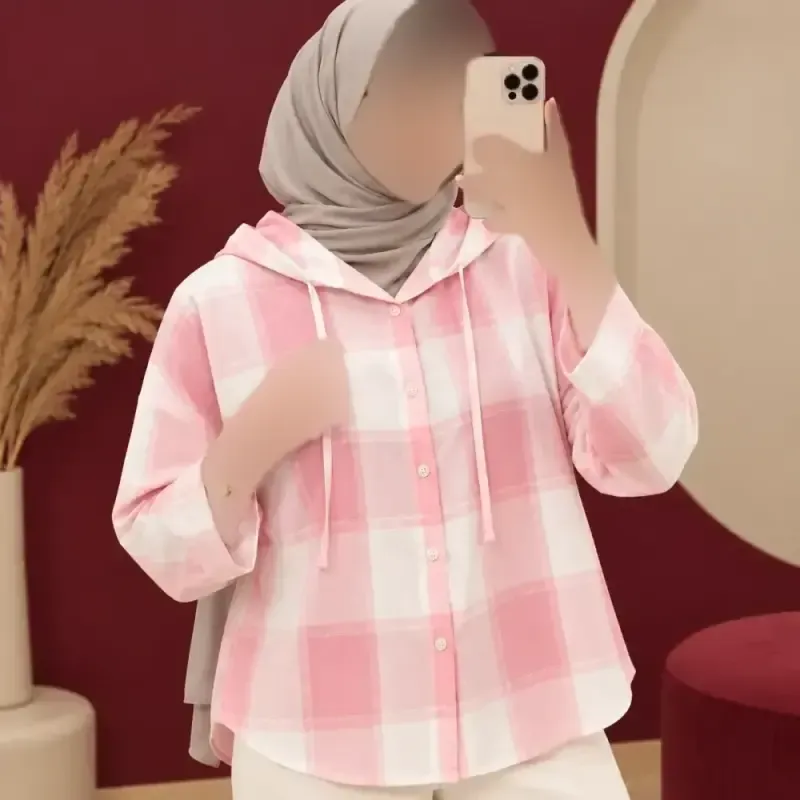 شومیز زنانه چهارخانه وارداتی دکمه دار فری سایز مناسب تا 46 نخ خارجی سبک - تصویر 2