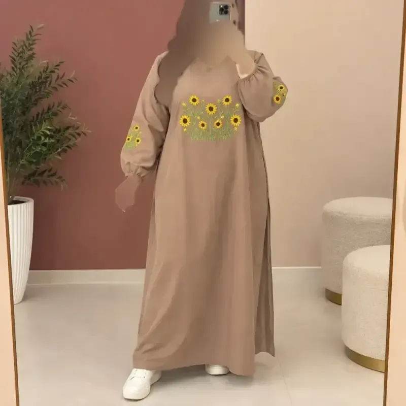 پیراهن ساحلی زنانه بلند لنین گلدوزی طرح آفتابگردان فری سایز - تصویر 2