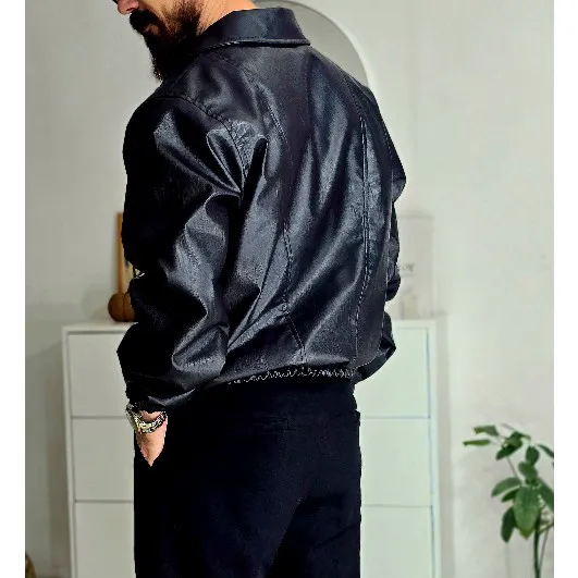 کاپشن مردانه چرم مصنوعی مشکی پایین کش وارداتی سایز L تا 2XL - تصویر 3